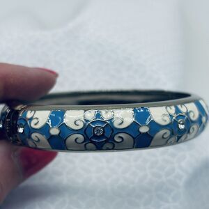 Blue White Enamel Hinged Bracelet w/ Crystal Accents Rhinestone Silver Tone